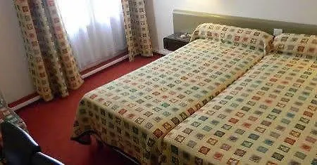 Отель Brit Centre - Le Valentre