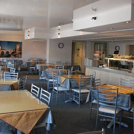 Отель Brit Centre - Le Valentre