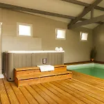 Brit Centre - Le Valentre 3* Cahors