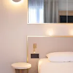 Brit Centre - Le Valentre Hotel