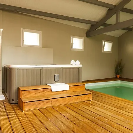 Brit Centre - Le Valentre 3* Cahors