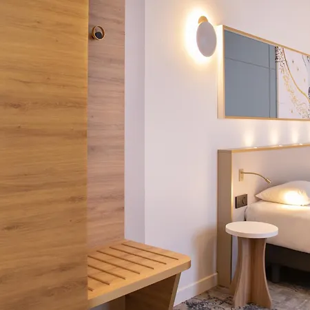 Hotel Brit Centre - Le Valentre