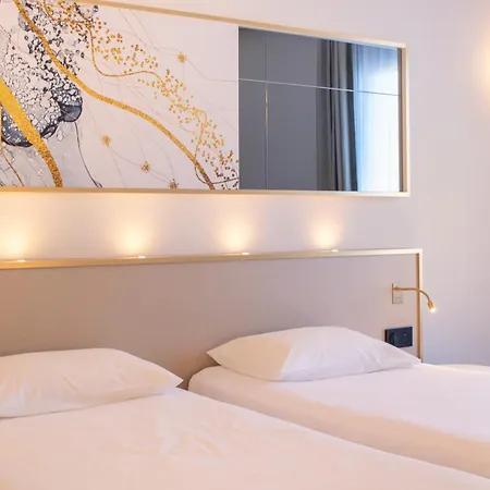 Brit Centre - Le Valentre Hotel