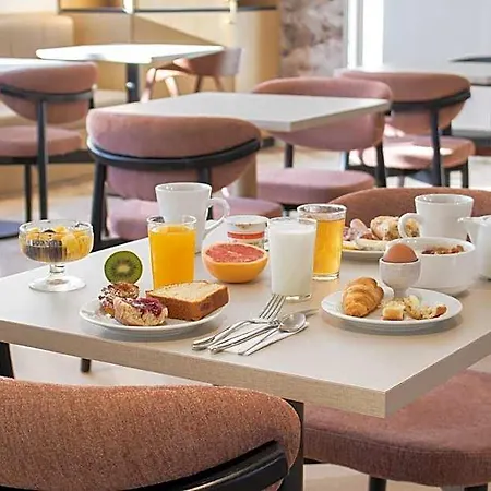 Hotel Brit Centre - Le Valentre 3*