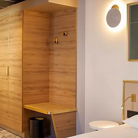 Hotel Brit Centre - Le Valentre