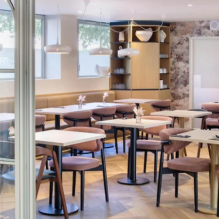 Brit Centre - Le Valentre 酒店 卡奥尔