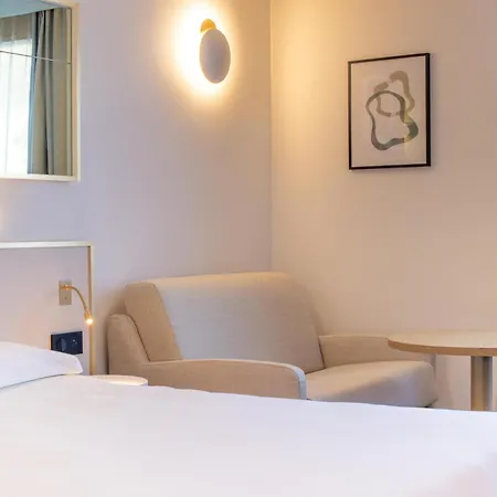 酒店 Brit Centre - Le Valentre 3*