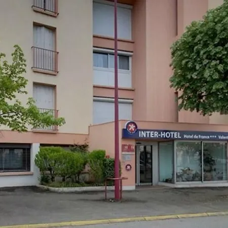 Brit Centre - Le Valentre 酒店 3*