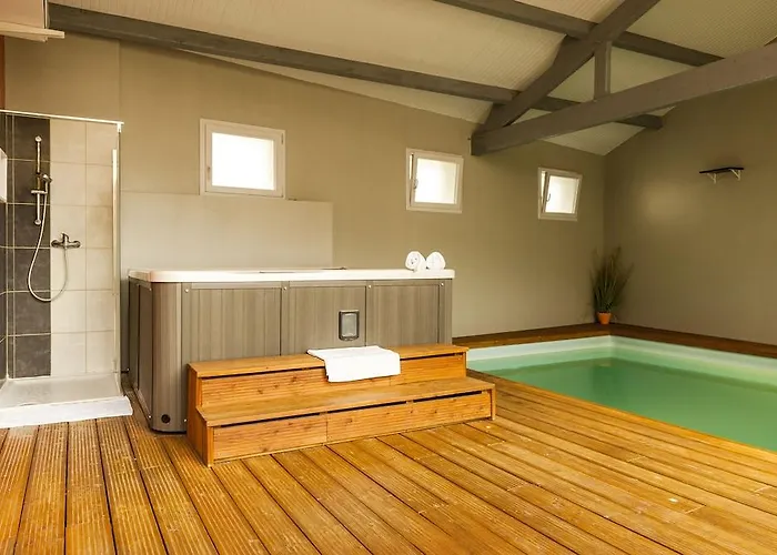 Brit Centre - Le Valentre 3* كاهورْ