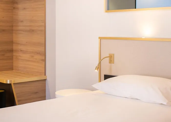 فندق Brit Centre - Le Valentre