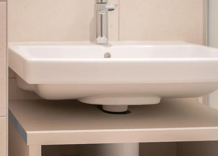 فندق Brit Centre - Le Valentre