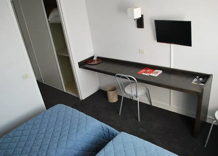 فندق Brit Centre - Le Valentre 3*