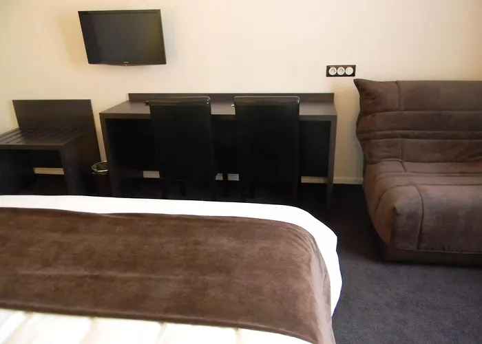 فندق Brit Centre - Le Valentre كاهورْ